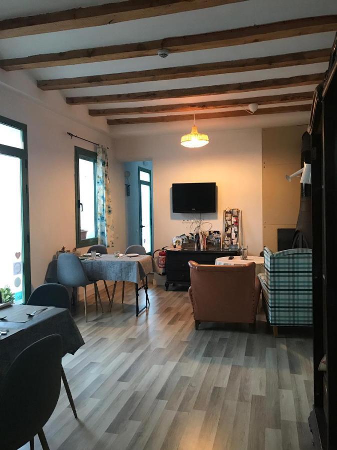 Hostal Cling 43 Deltebre Exterior foto