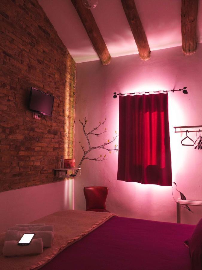 Hostal Cling 43 Deltebre Exterior foto